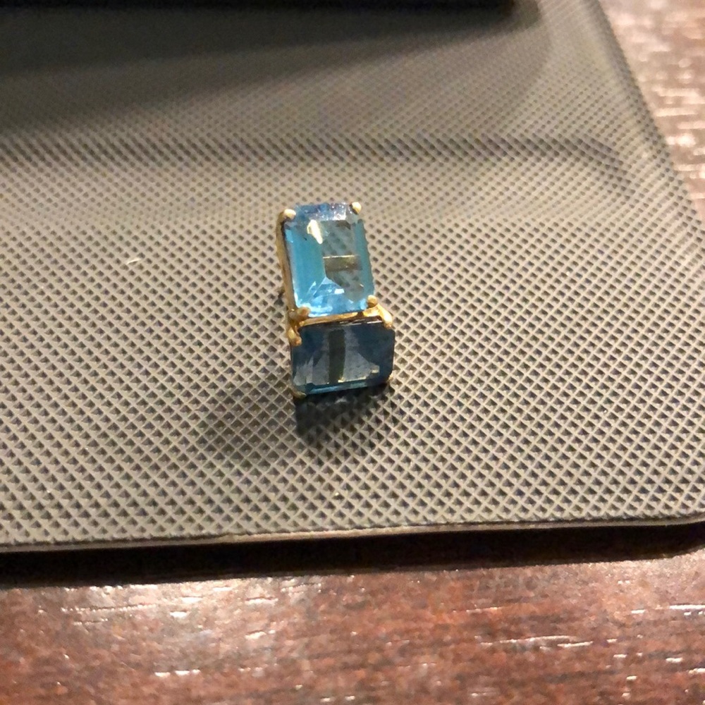 14k gold blue topaz